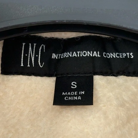 INC International Concepts Cream car-length coat with faux Fur Collar. SZ S - Picture 6 of 7